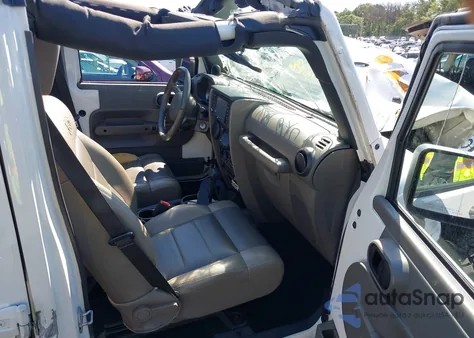 2010 Jeep Wrangler Unlimited Rubicon from USA, damaged, VIN 1J4BA6H17AL230845